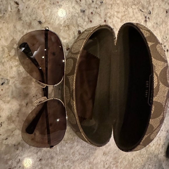 Coach Metal Frame Sunglasses - Picture 1 of 5